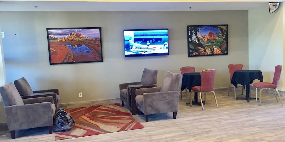 Foto - Travelers Inn - Phoenix