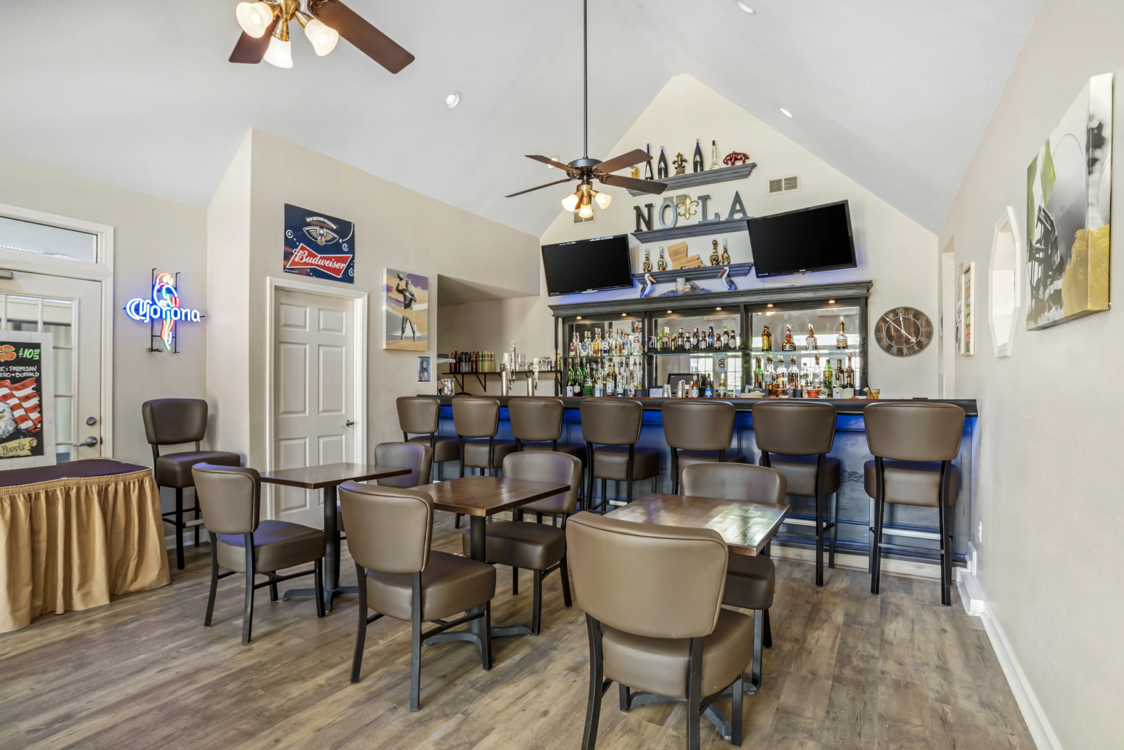 Photo - Best Western Plus Westbank