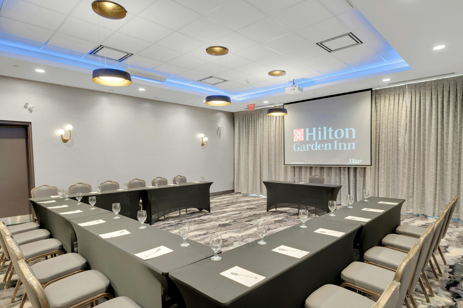 Photo - Hilton Garden Inn Toronto/Brampton