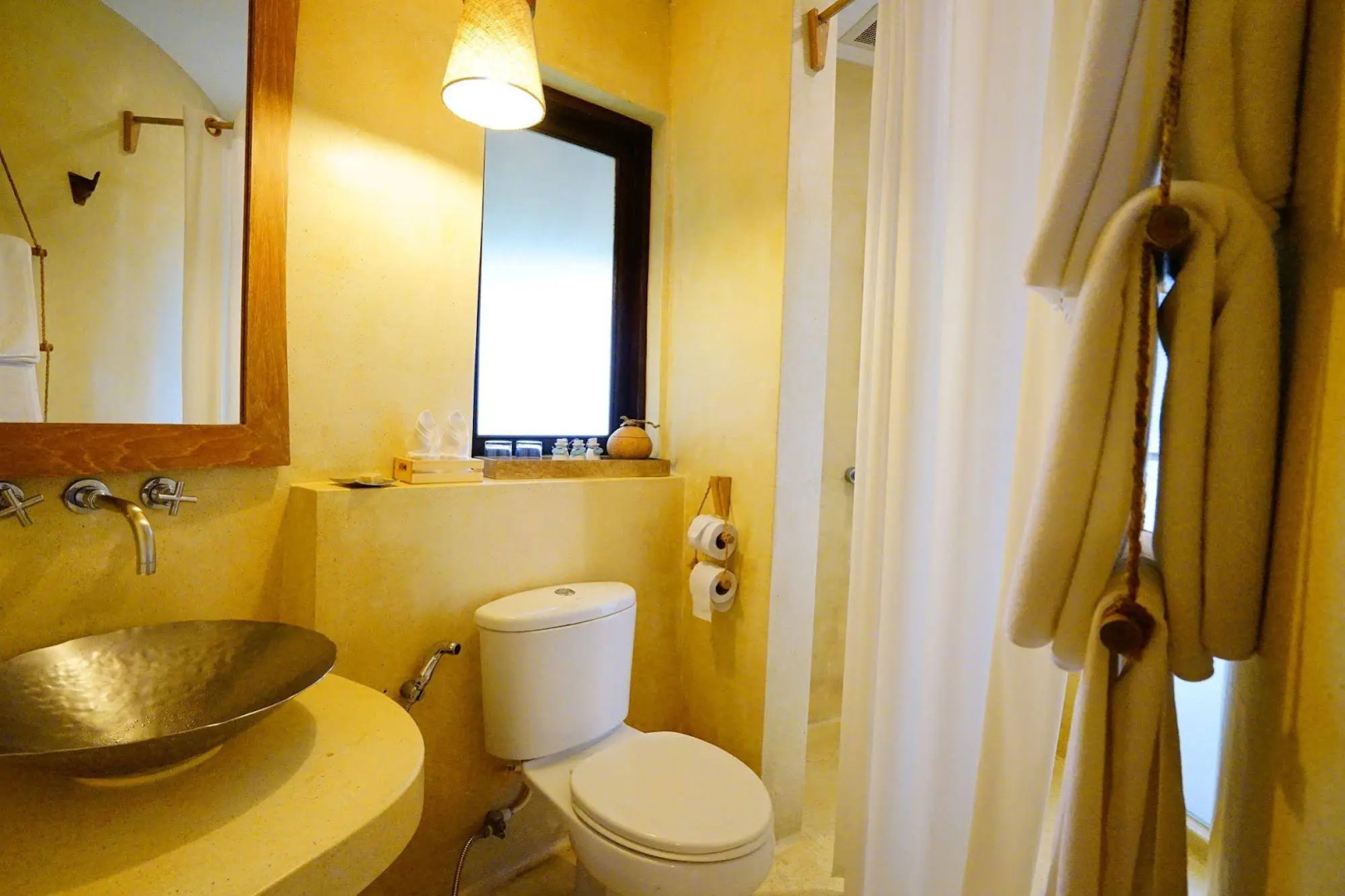 Photo - Aana Resort & Spa