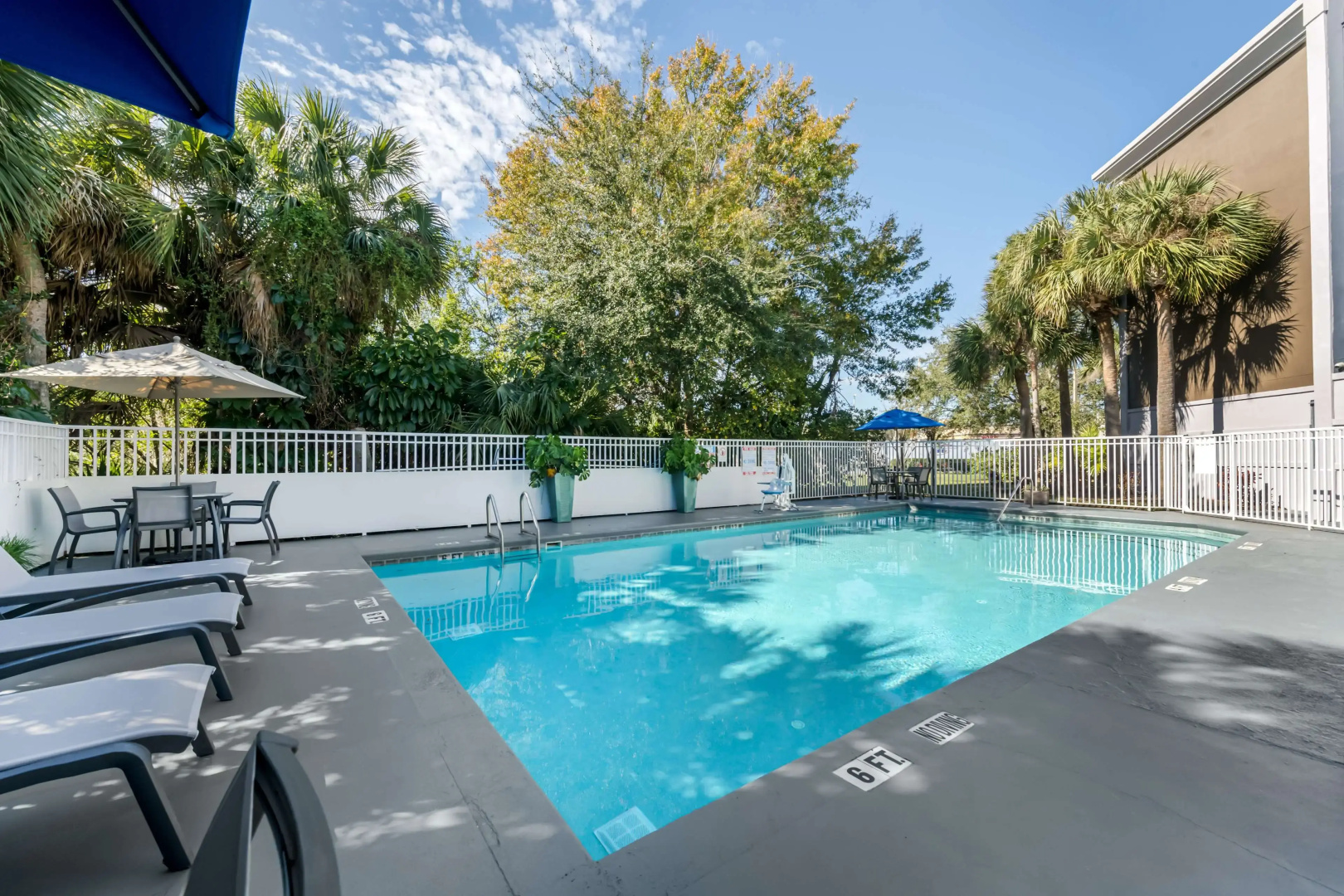 Foto - Best Western Plus Universal Inn - Free Shuttle to Universal Studios!