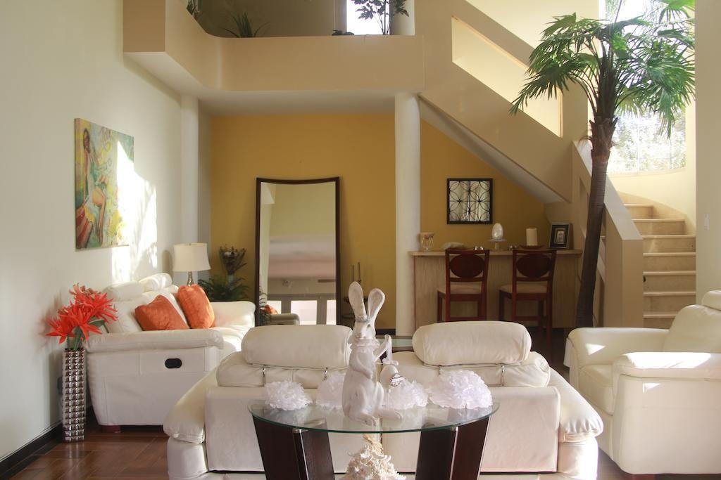 A La Bella Noni Bed & Breakfast