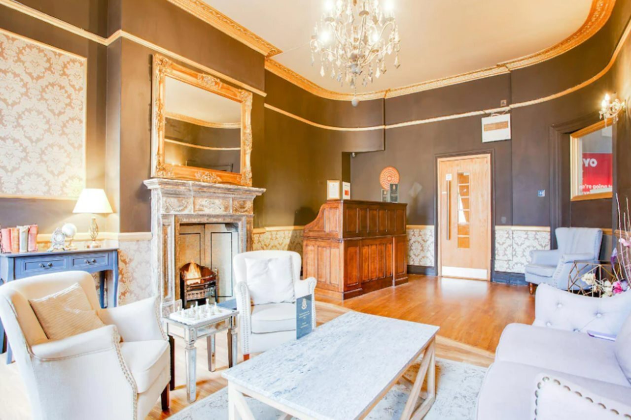 Photo - Somerset Hotel Baker Street London