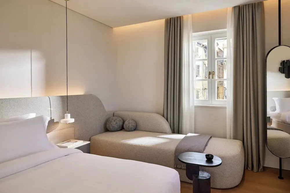 Photo - The Calliston