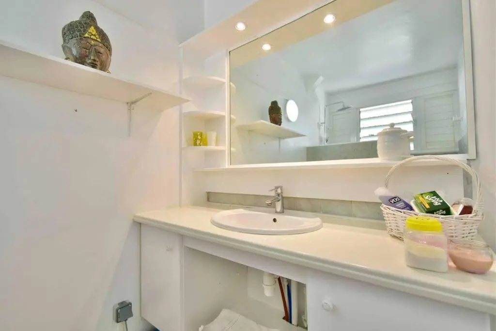 5 min d'Orient bay-vue imprenable, Idolem residence unite 8 - 57 Rue du Mont Vernon 1