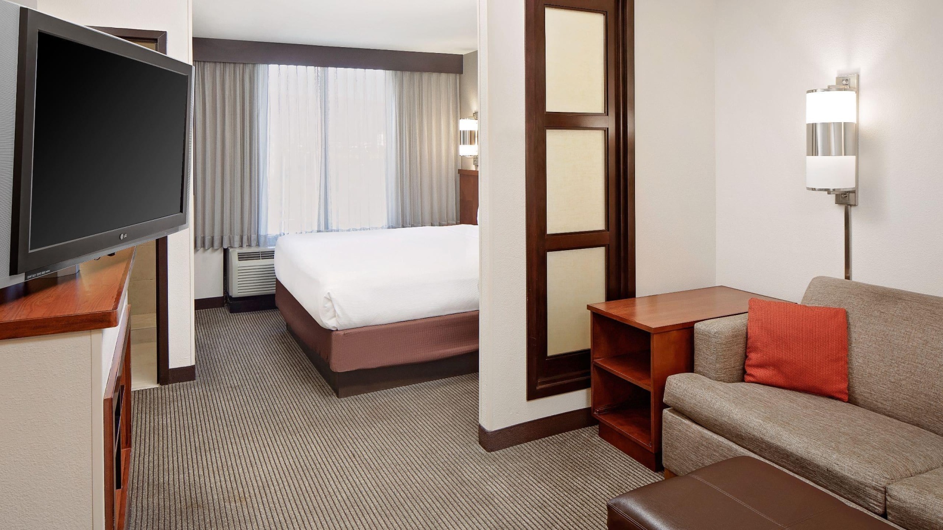 Photo - Hyatt Place Ontario / Rancho Cucamonga