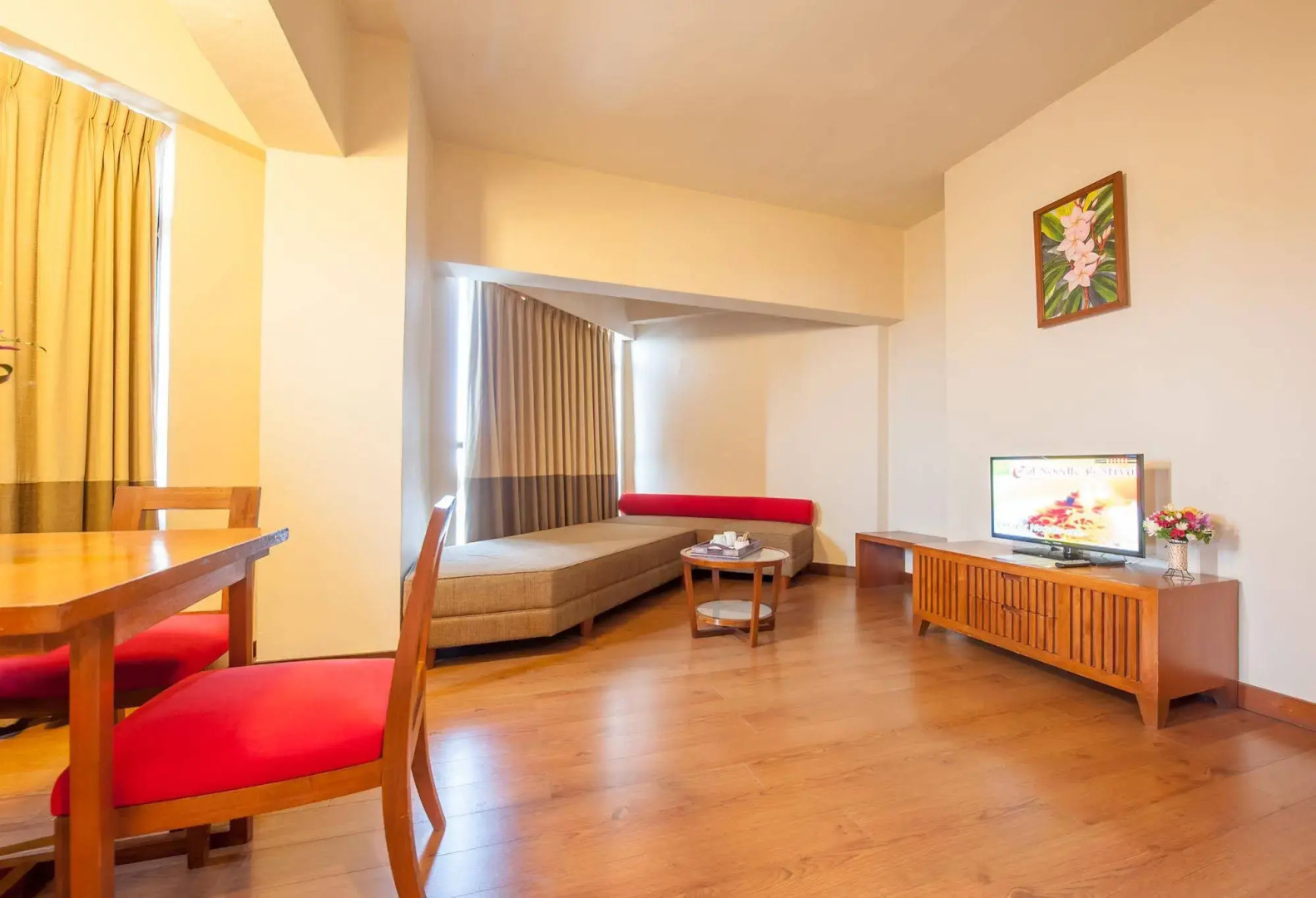 Photo - The Seasons Pattaya