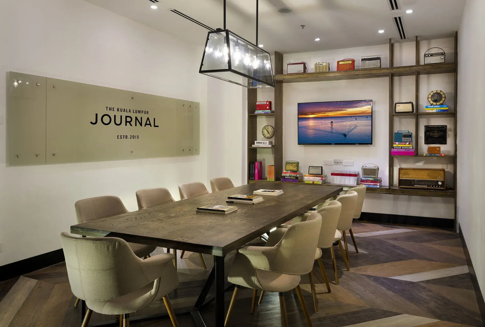 Foto - The Kuala Lumpur Journal