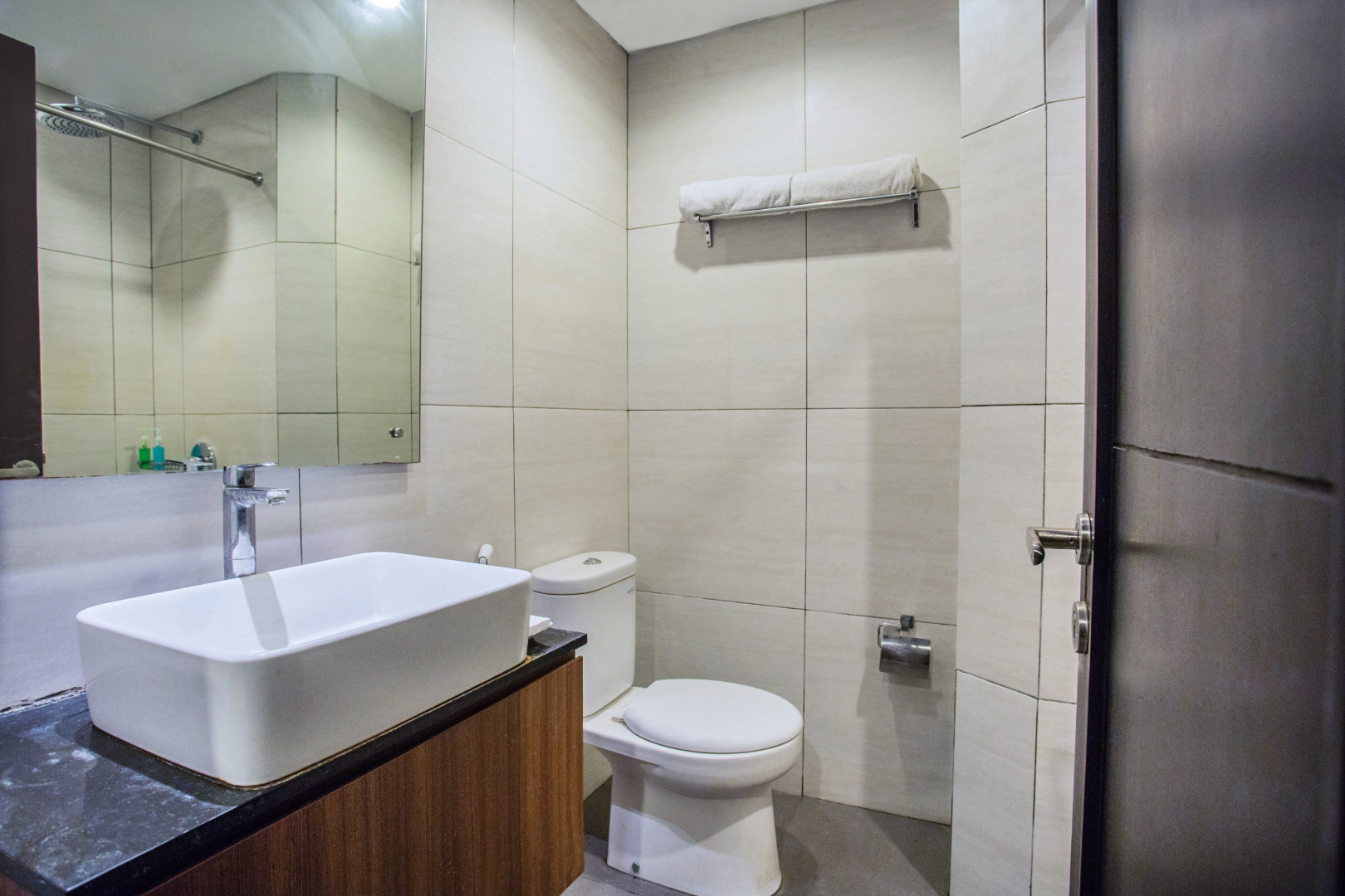 Foto - Capital O 1068 Grand Mirah Boutique Hotel