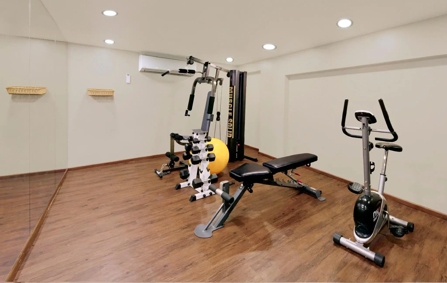 Foto - Central Beacon Hotel Surat