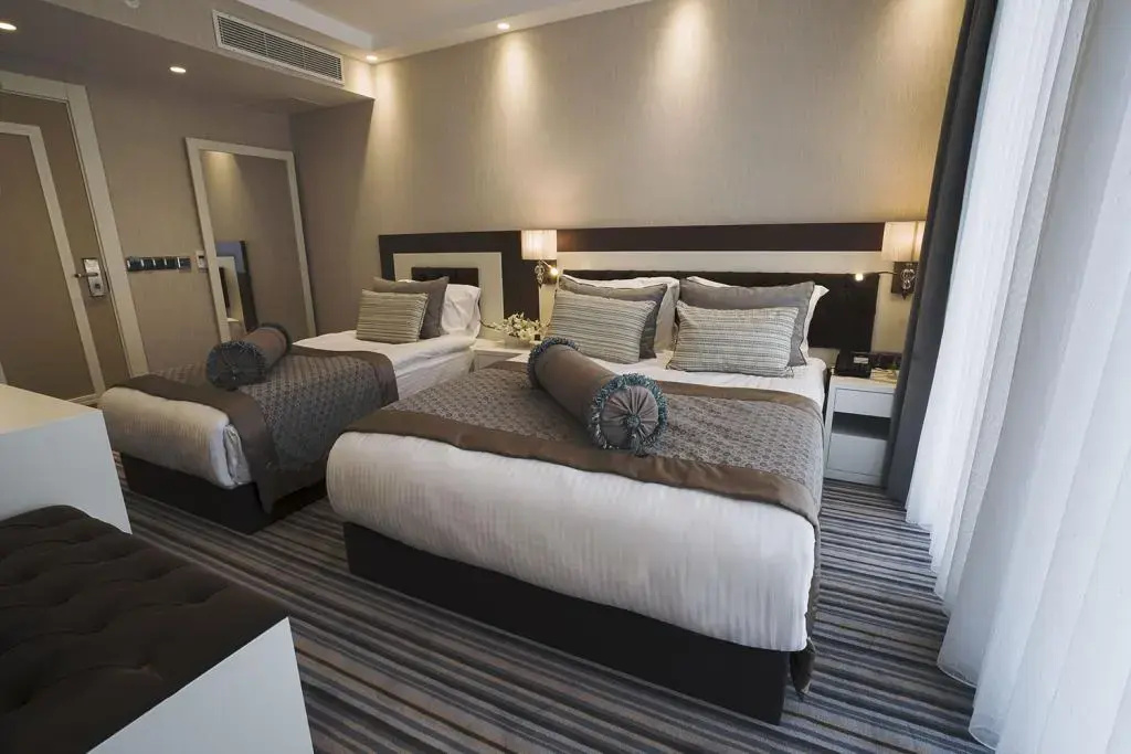 Photo - Seven Deep Hotel
