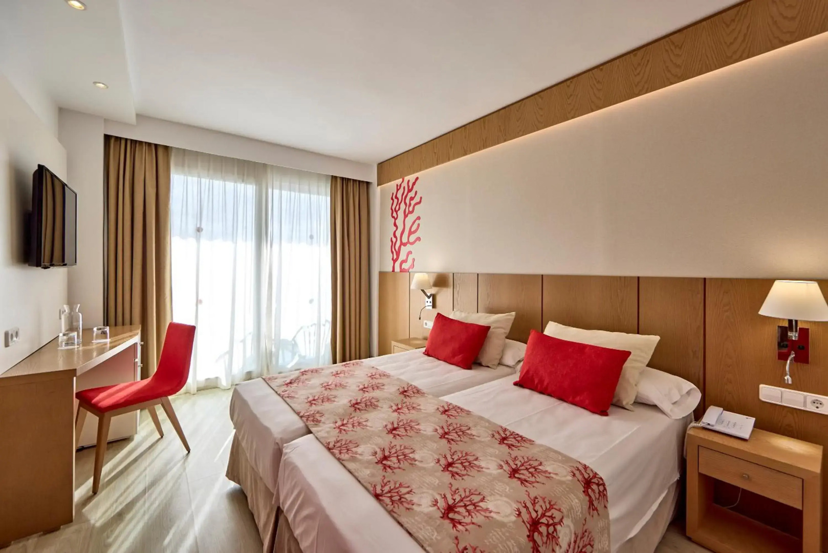 Foto - Universal Hotel Perla