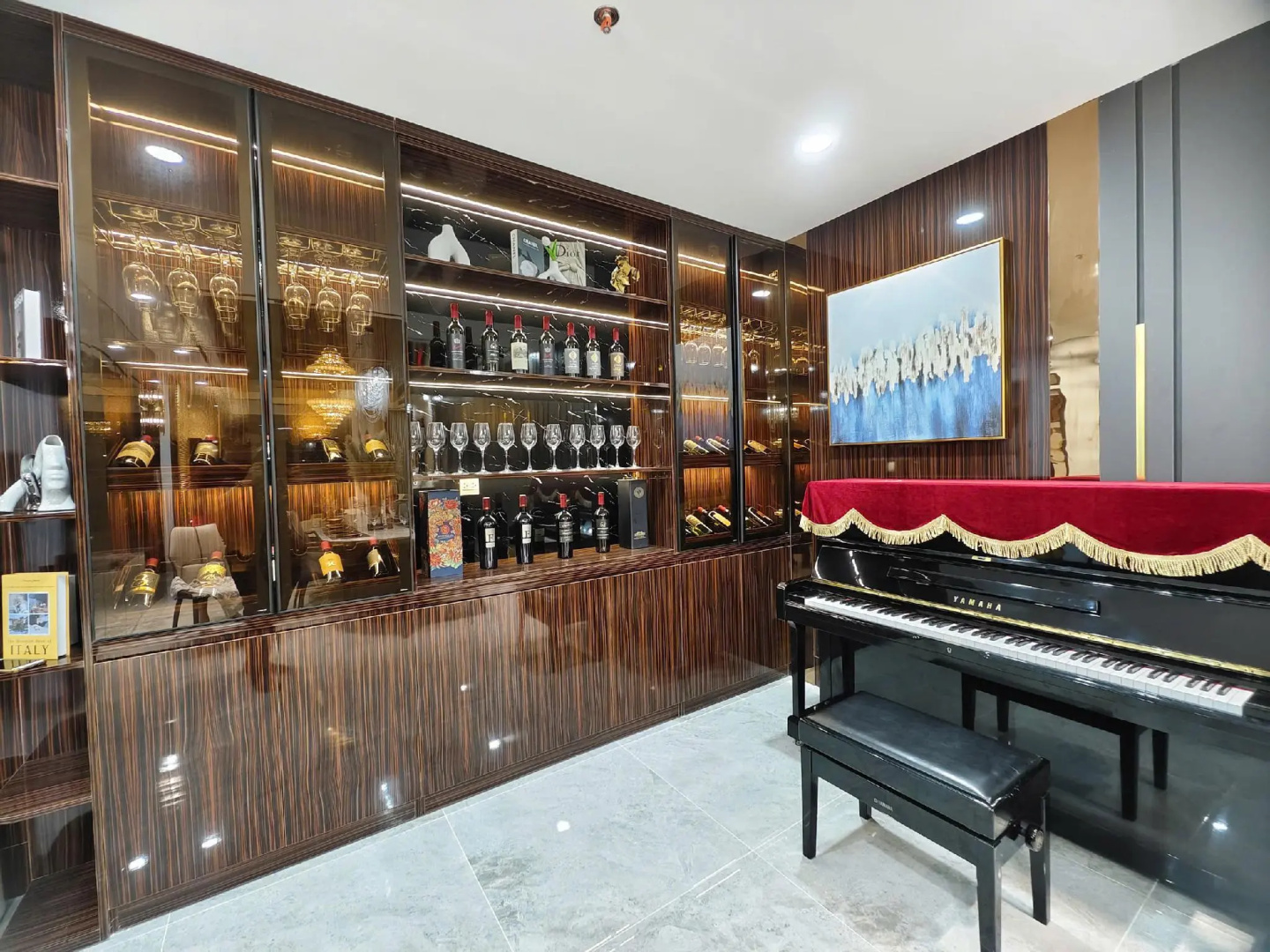 Photo - Aravelle Suites