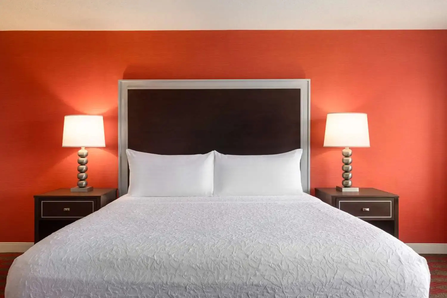 Photo - DoubleTree by Hilton New York LaGuardia Airport
