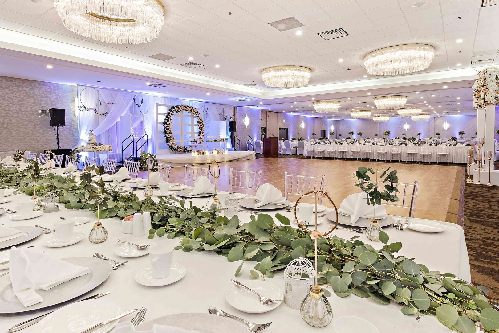 Photo - Best Western Premier Calgary Plaza Hotel & Conference Centre