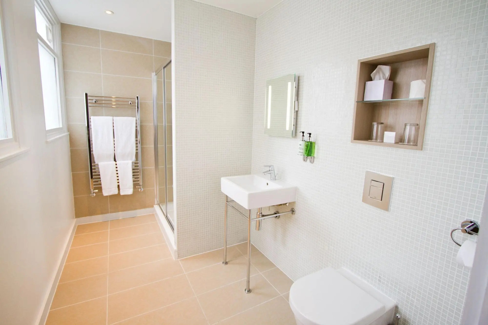 Foto - The Wesley Euston