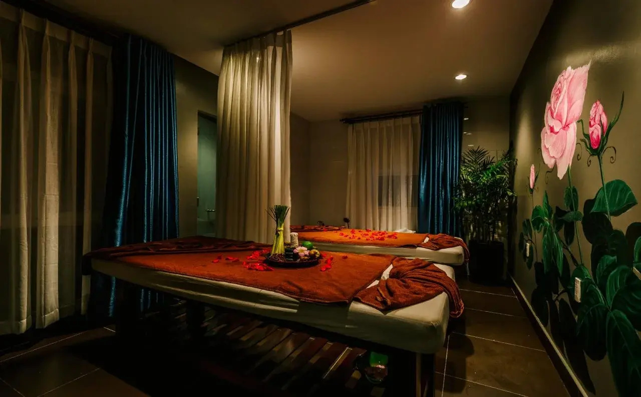 Photo - Roseland Sweet Hotel