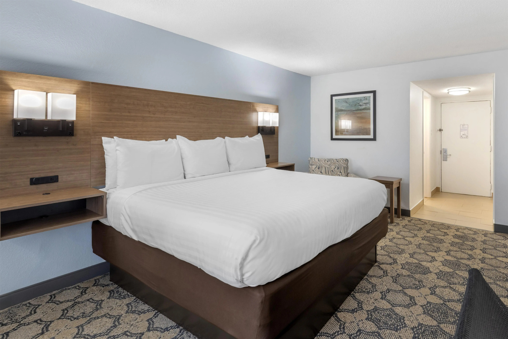 Photo - Palm Beach Lakes Hotel