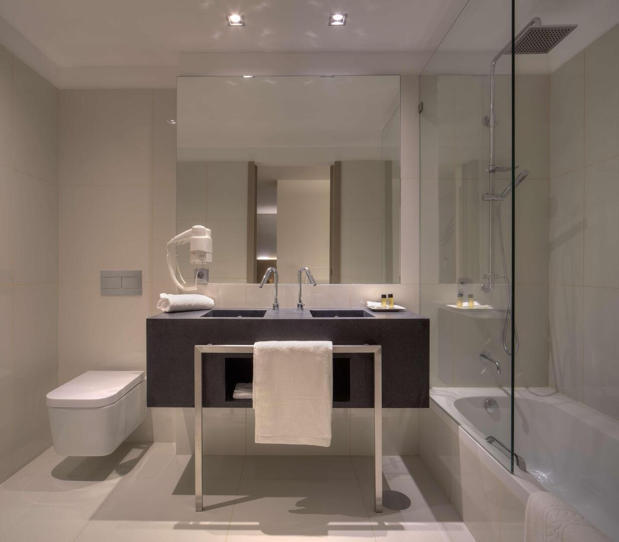 Foto - NH Collection Porto Batalha