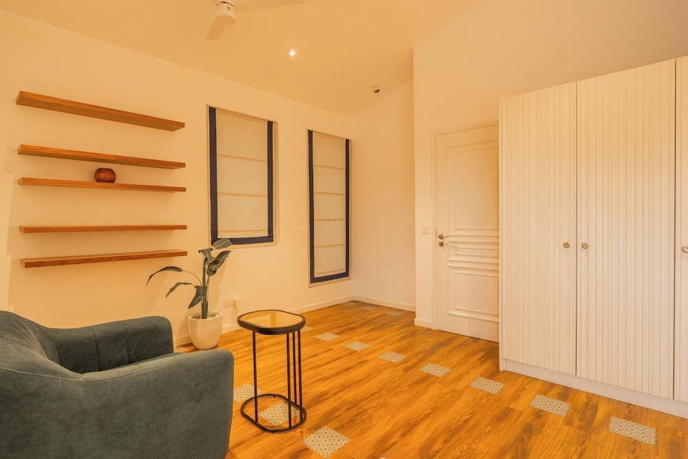 ELIVAAS Kensho Hibiscus 3BHK Villa