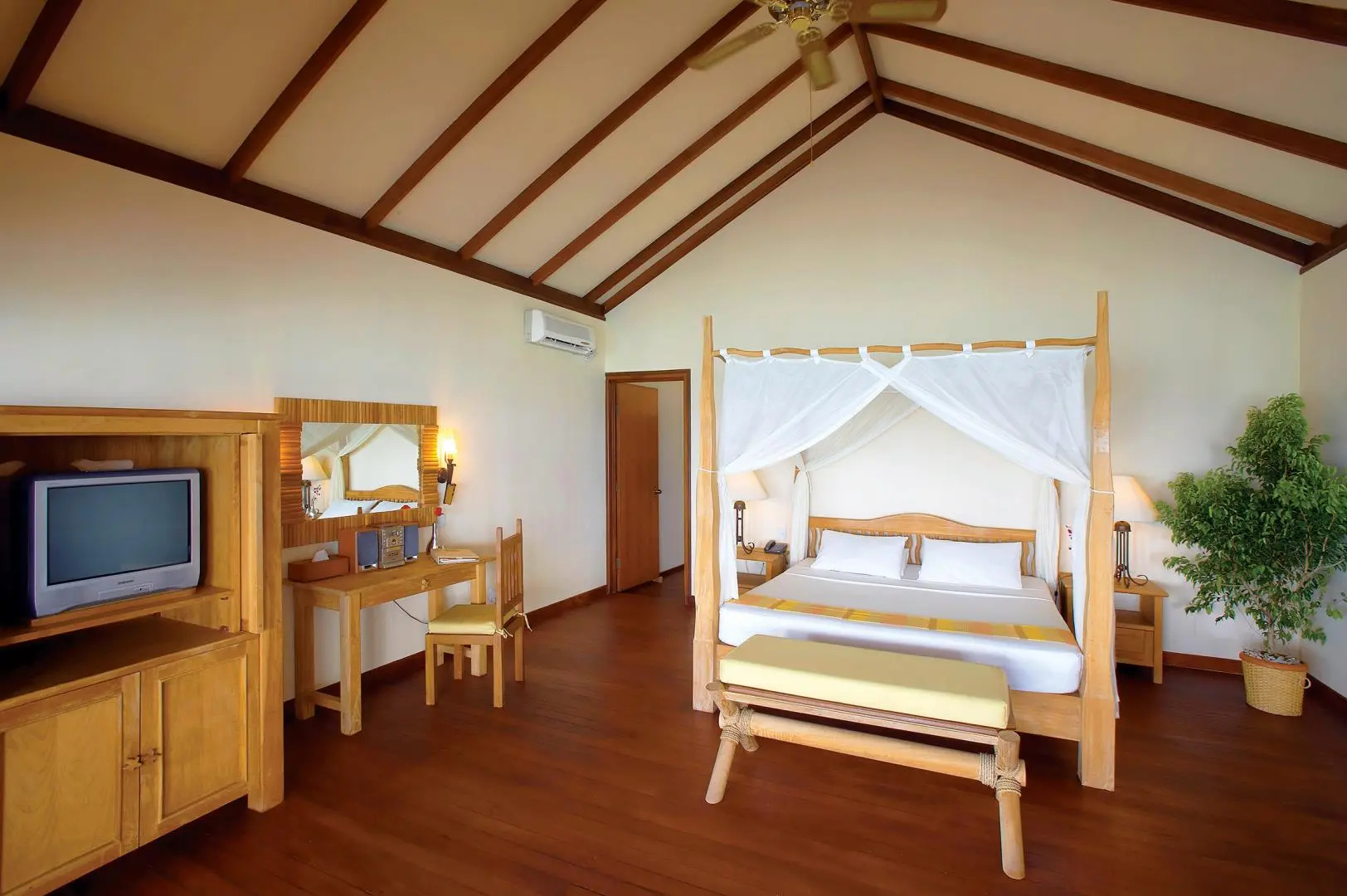 Photo - Filitheyo Island Resort