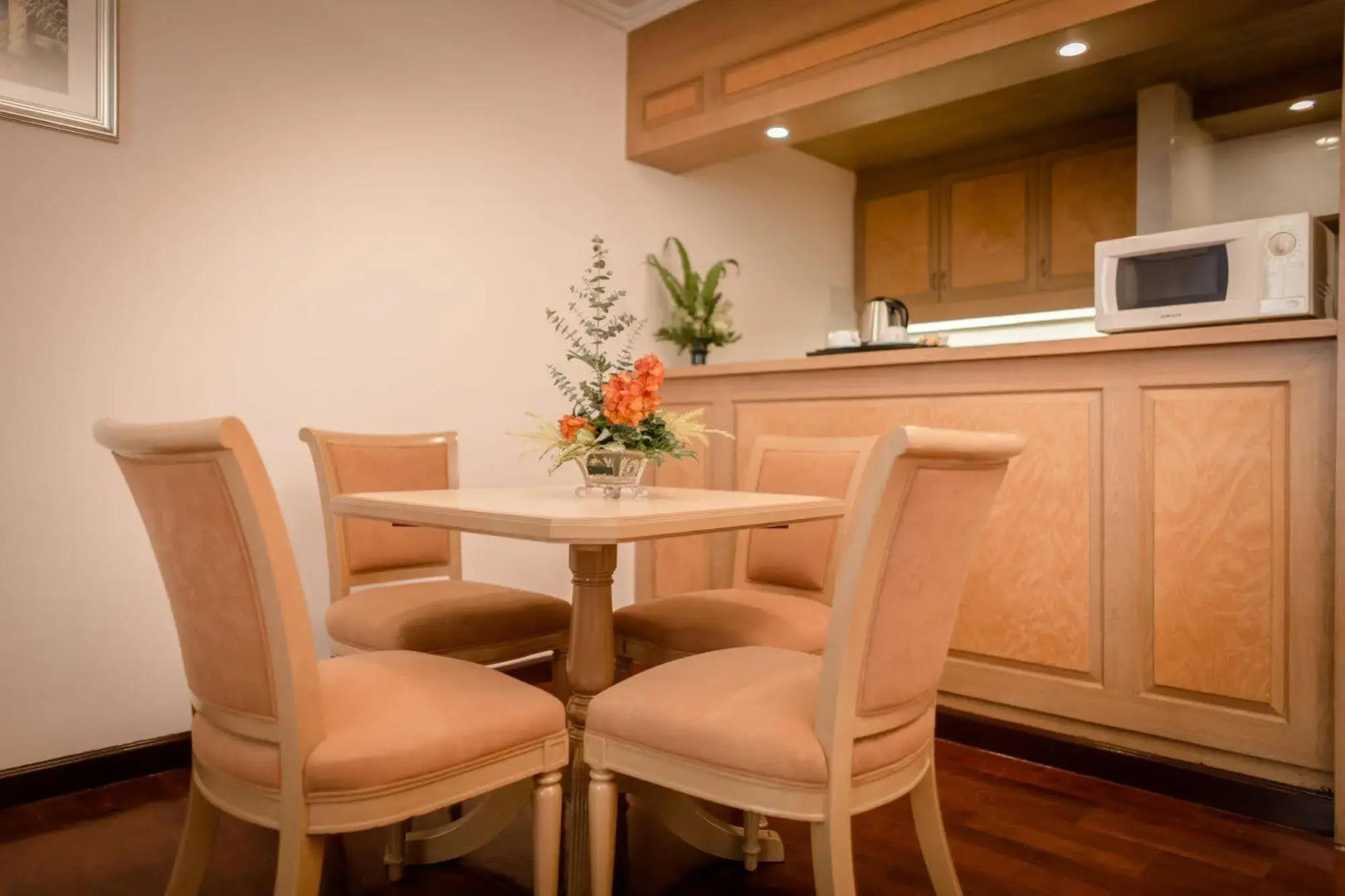 Foto - Grand Tower Inn Rama 6