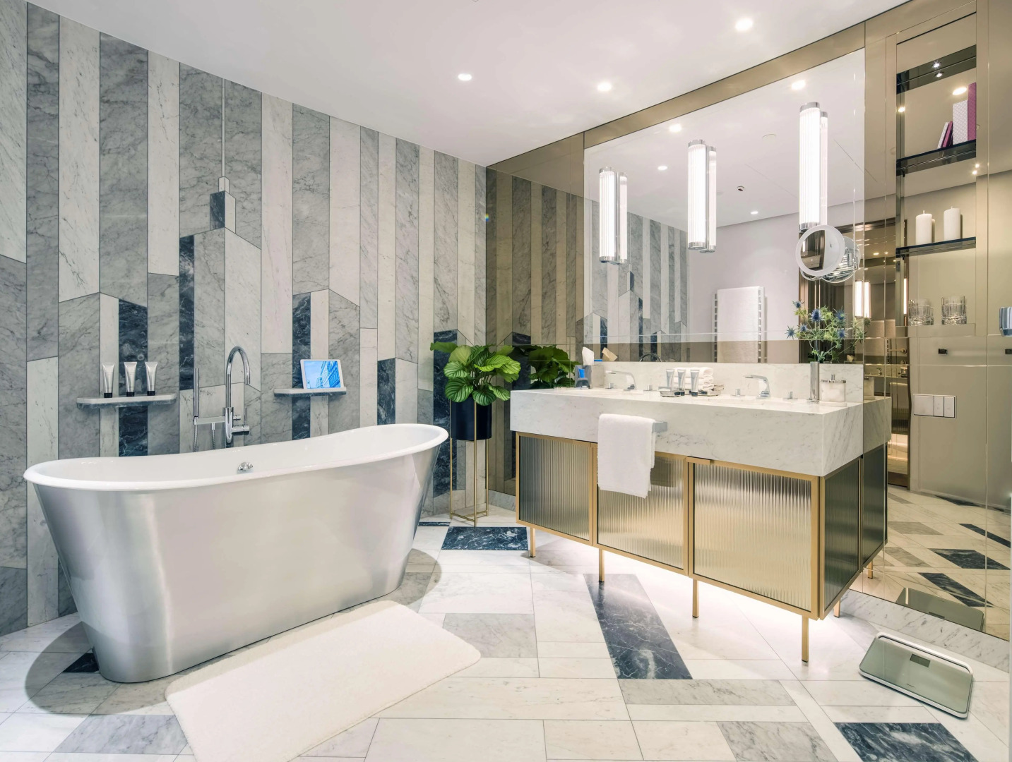 Photo - Raffles Europejski Warsaw