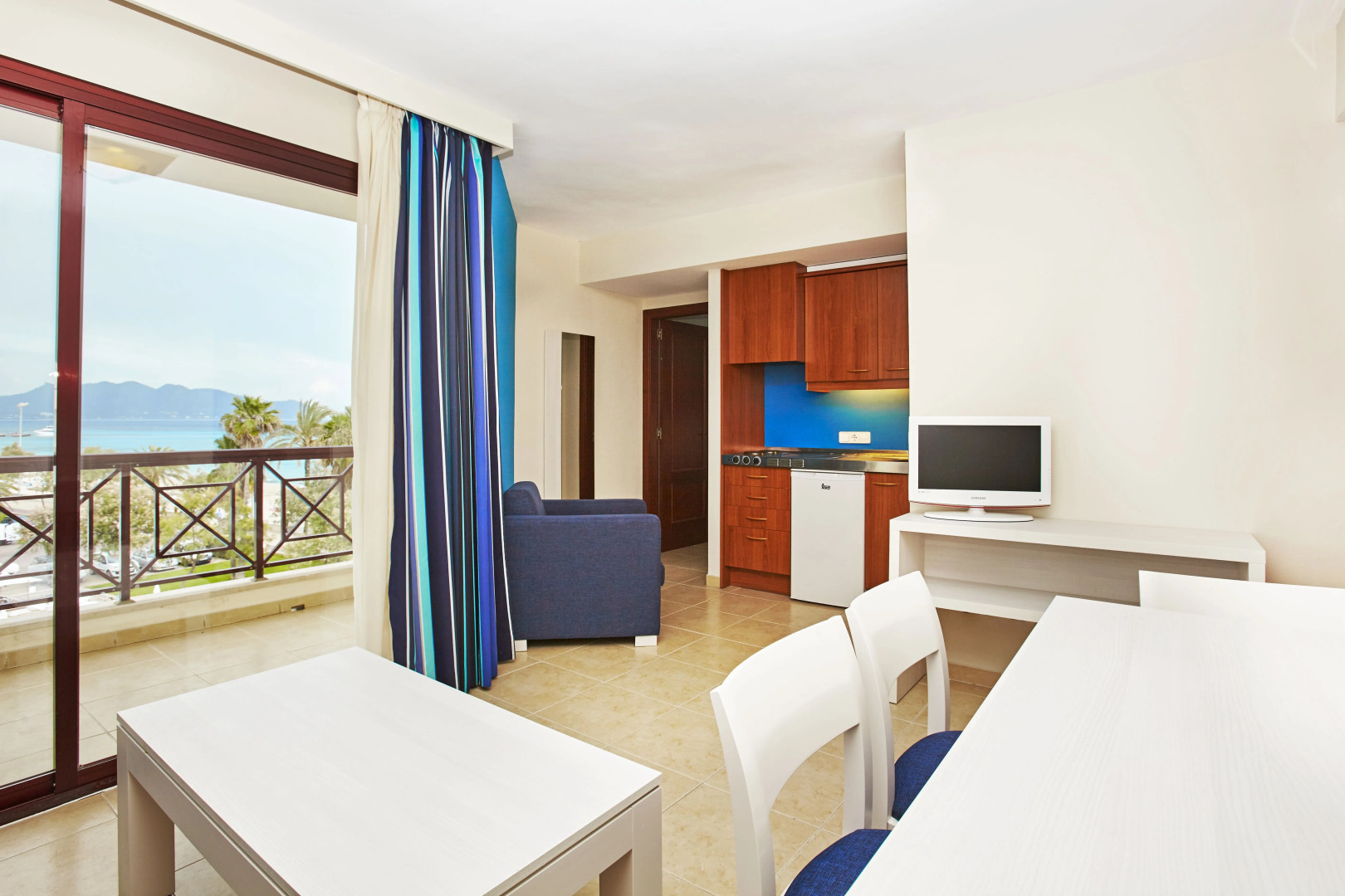 Foto - Universal Hotel Bikini