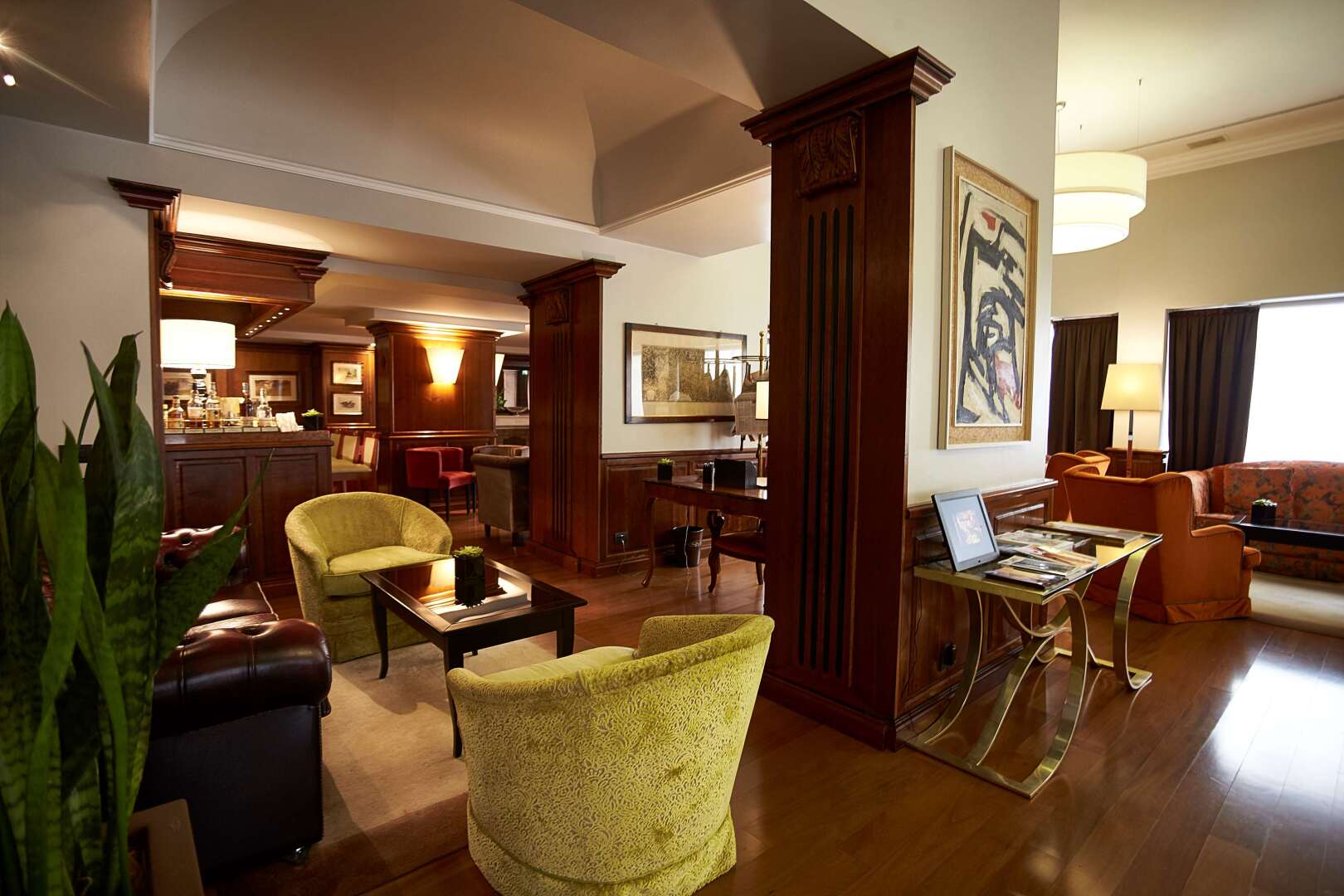 Foto - Sina De La Ville