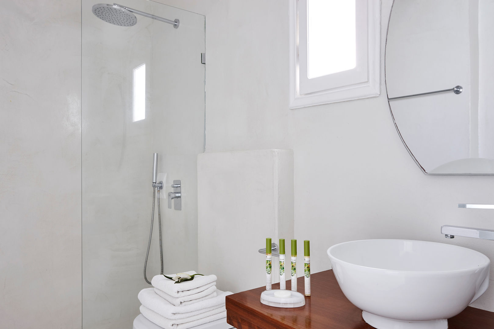 Photo - Notos Therme and Spa by Mr and Mrs White
