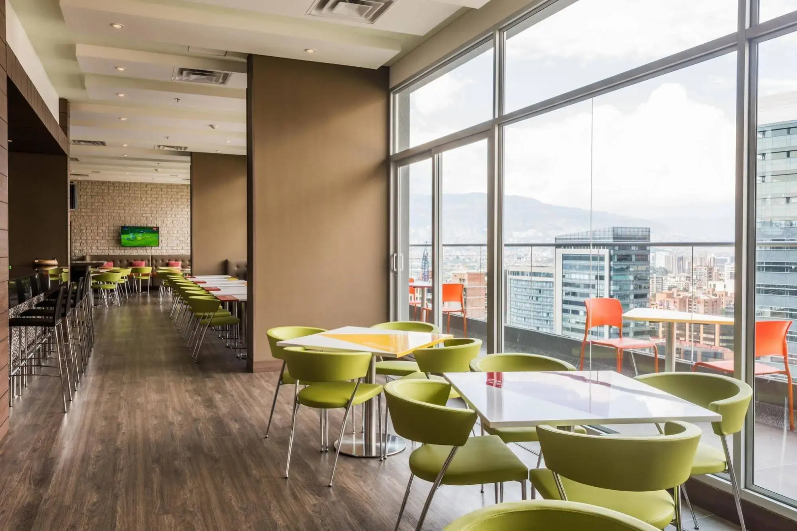 Foto - Hampton by Hilton Medellin