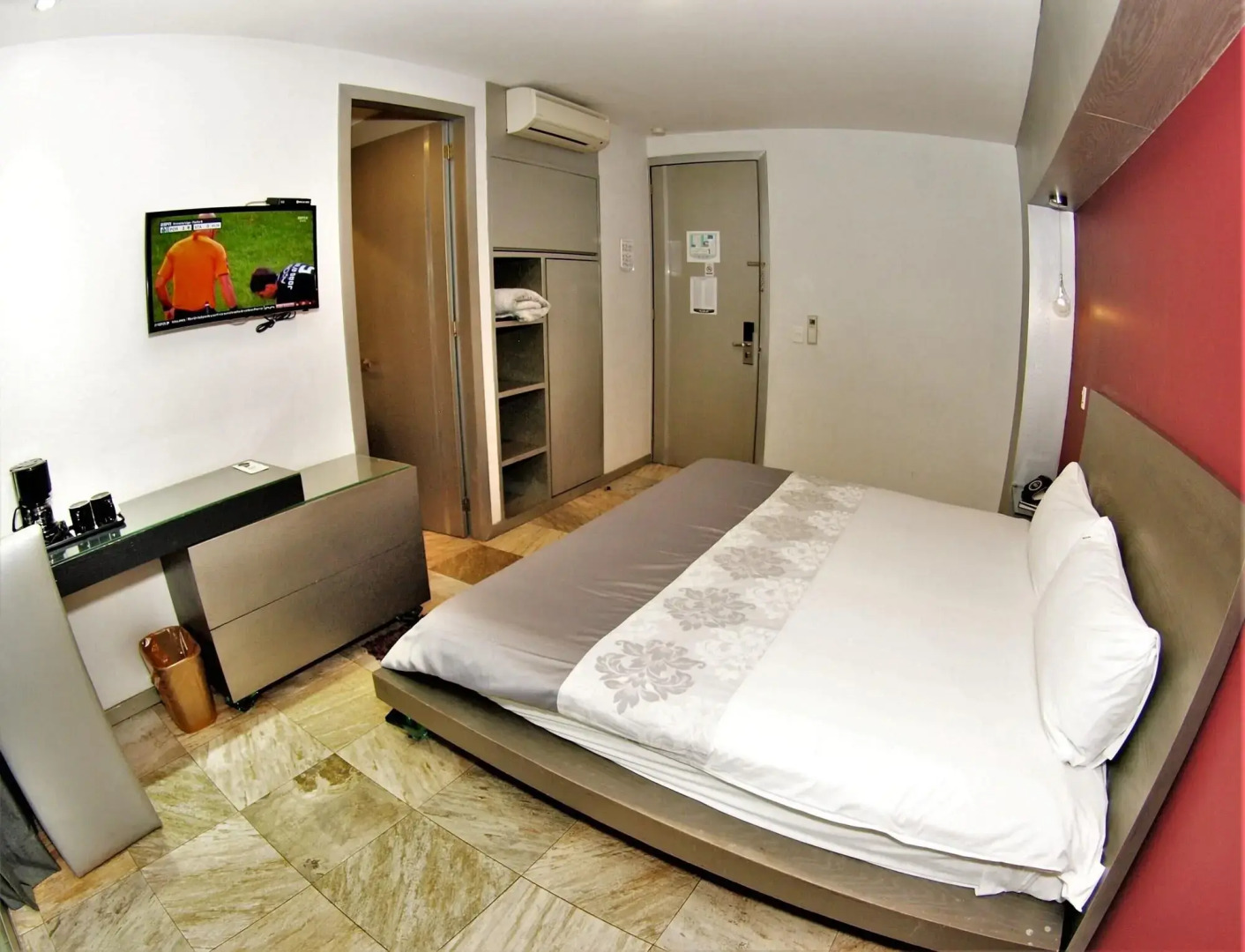 Foto - HVH by Yaxché