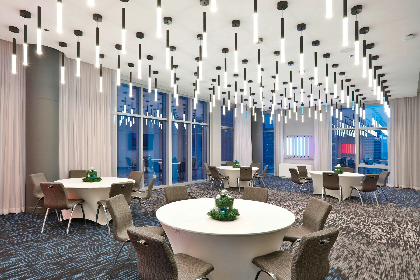 Photo - Aloft by Marriott Chicago Mag Mile
