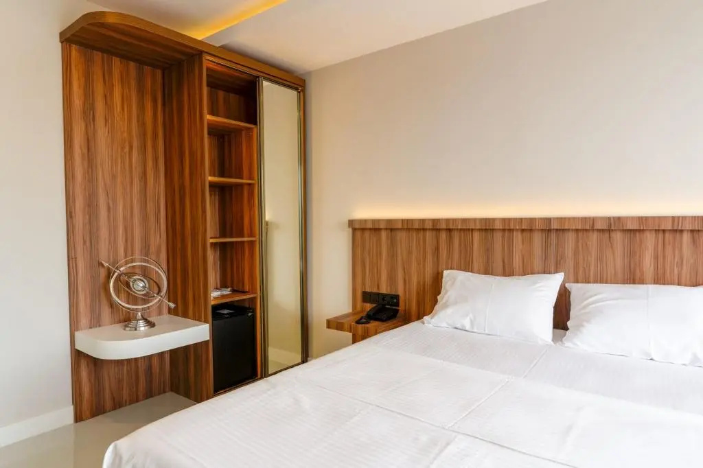 Joyful Hotel By Gnl