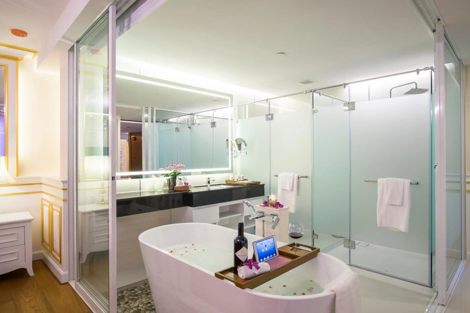 Foto - iCheck inn Gems Center Silom