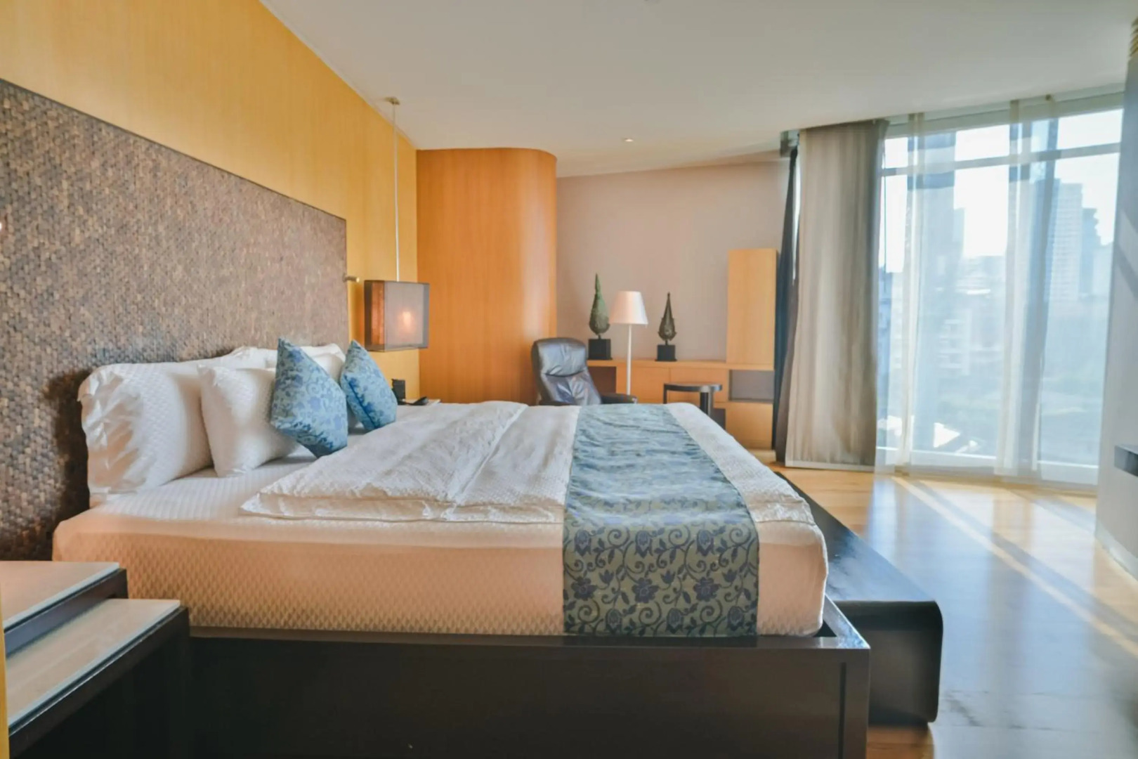 Photo - Ruamchitt Plaza Hotel