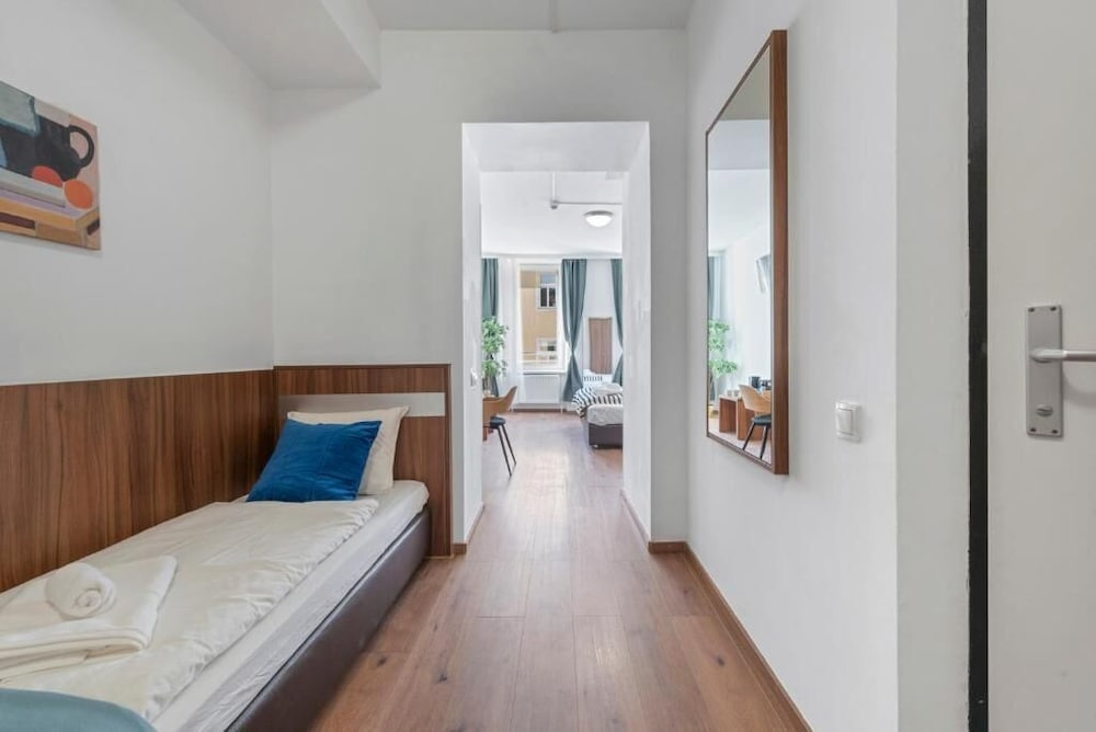 Photo - K22 Smart Rooms