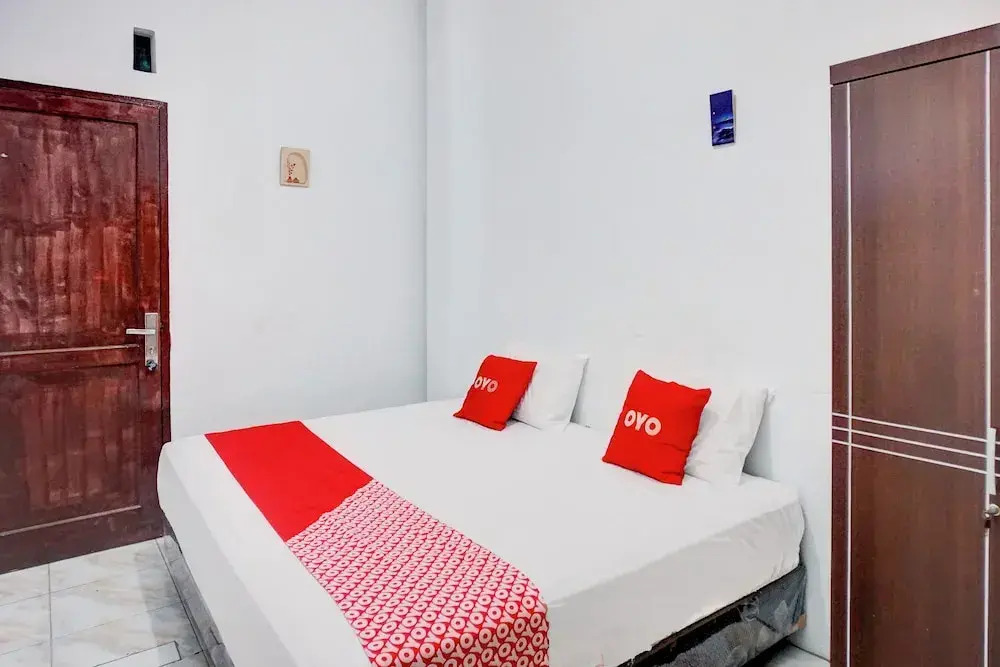 Foto - OYO 94768 Al-hamra Guest House