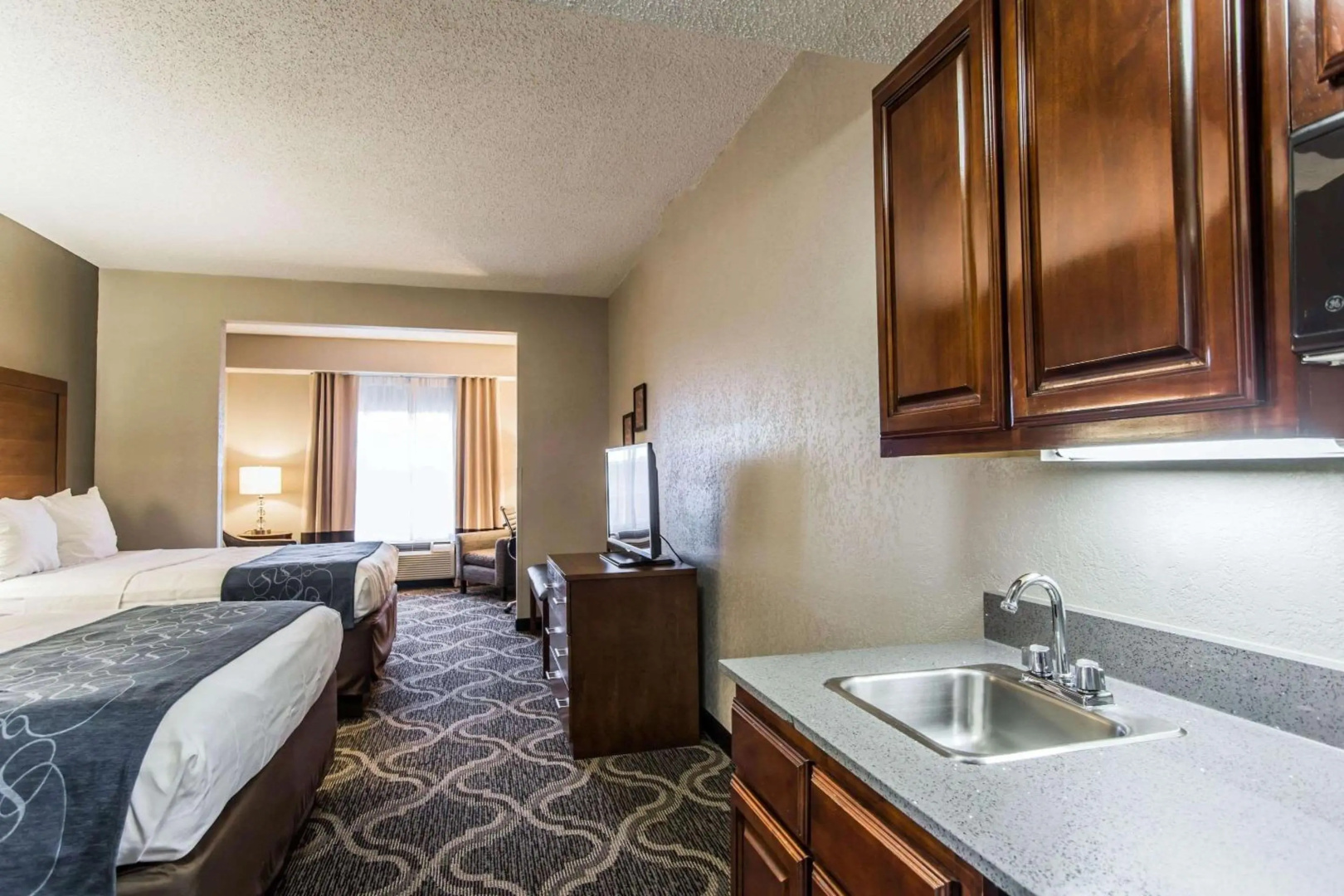 Photo - Comfort Suites Pineville - Ballantyne Area