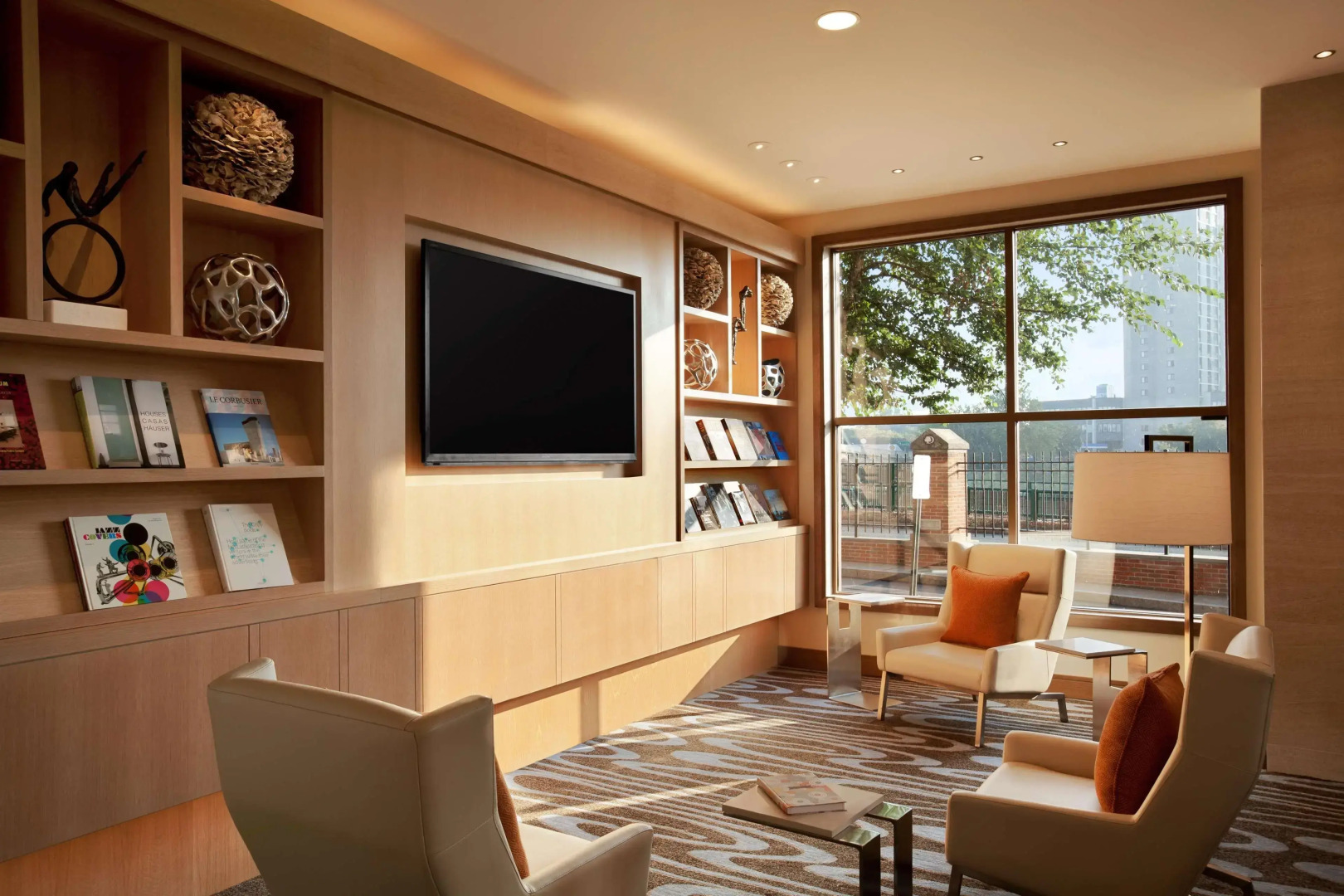 Foto - DoubleTree Suites by Hilton Hotel Boston - Cambridge