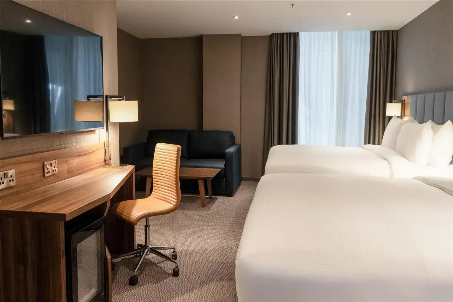 Photo - Hilton Garden Inn London Heathrow Terminal 2 and 3