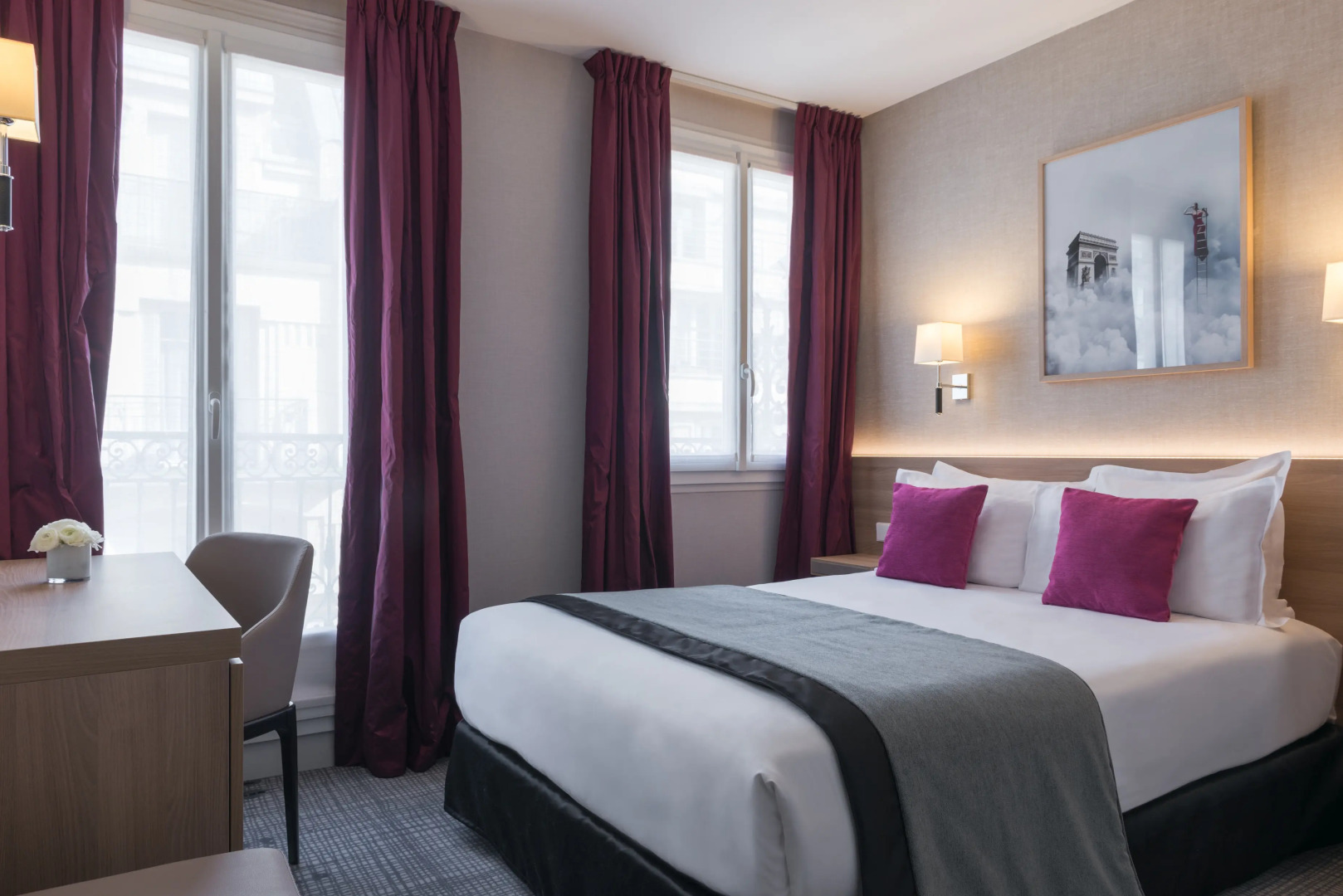 Photo - Magda Champs Elysées