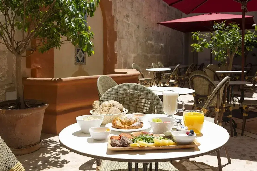 Photo - Hotel Can Cirera