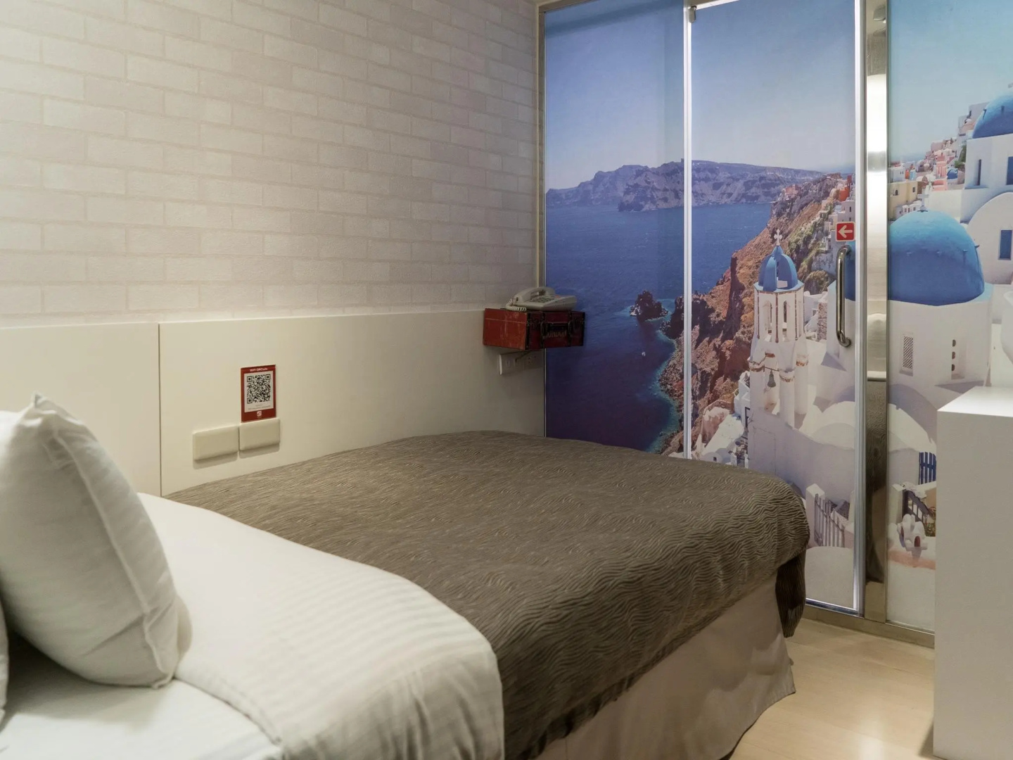 Photo - E House Hotel