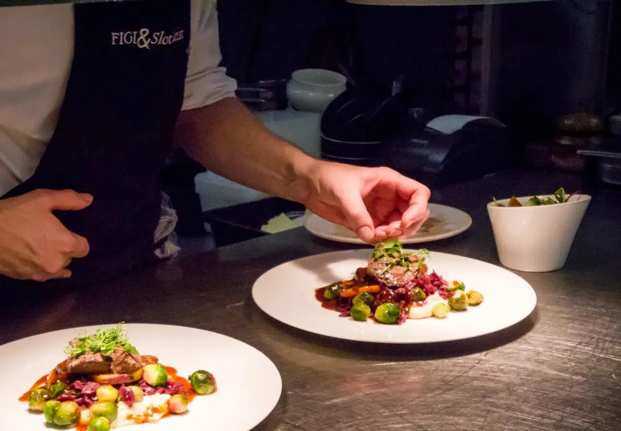 Photo - Hotel Theater Figi