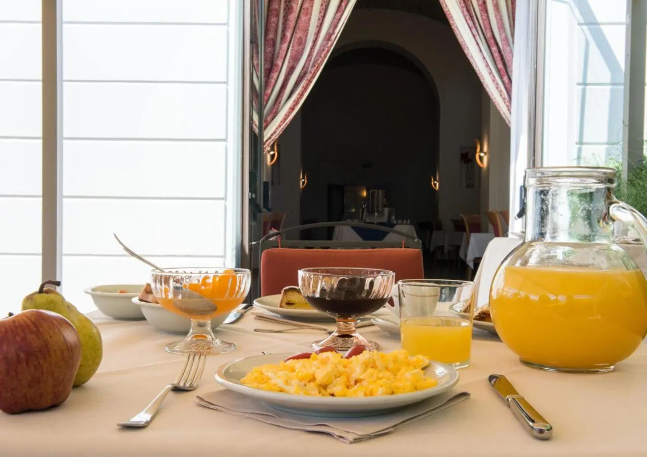 Photo - PHI Hotel Astoria