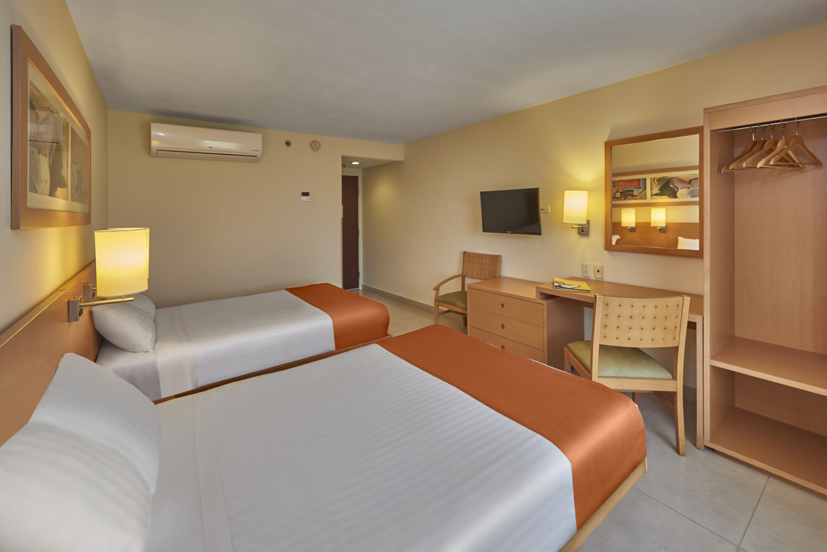 Photo - City Express by Marriott Mazatlán
