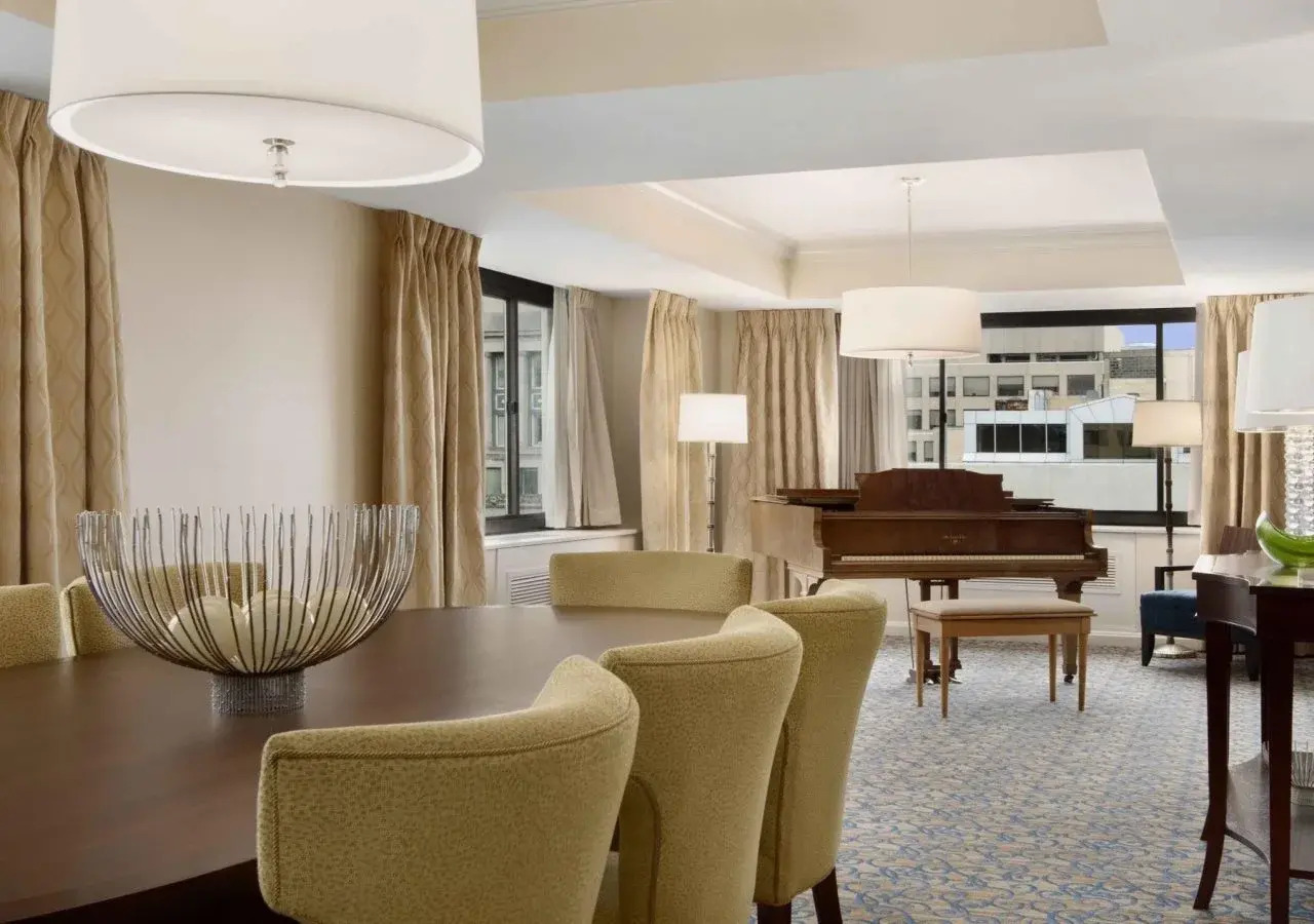 Photo - Capital Hilton