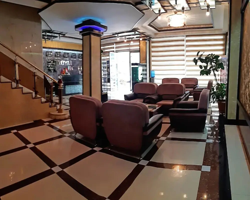 Photo - Royal Hotel