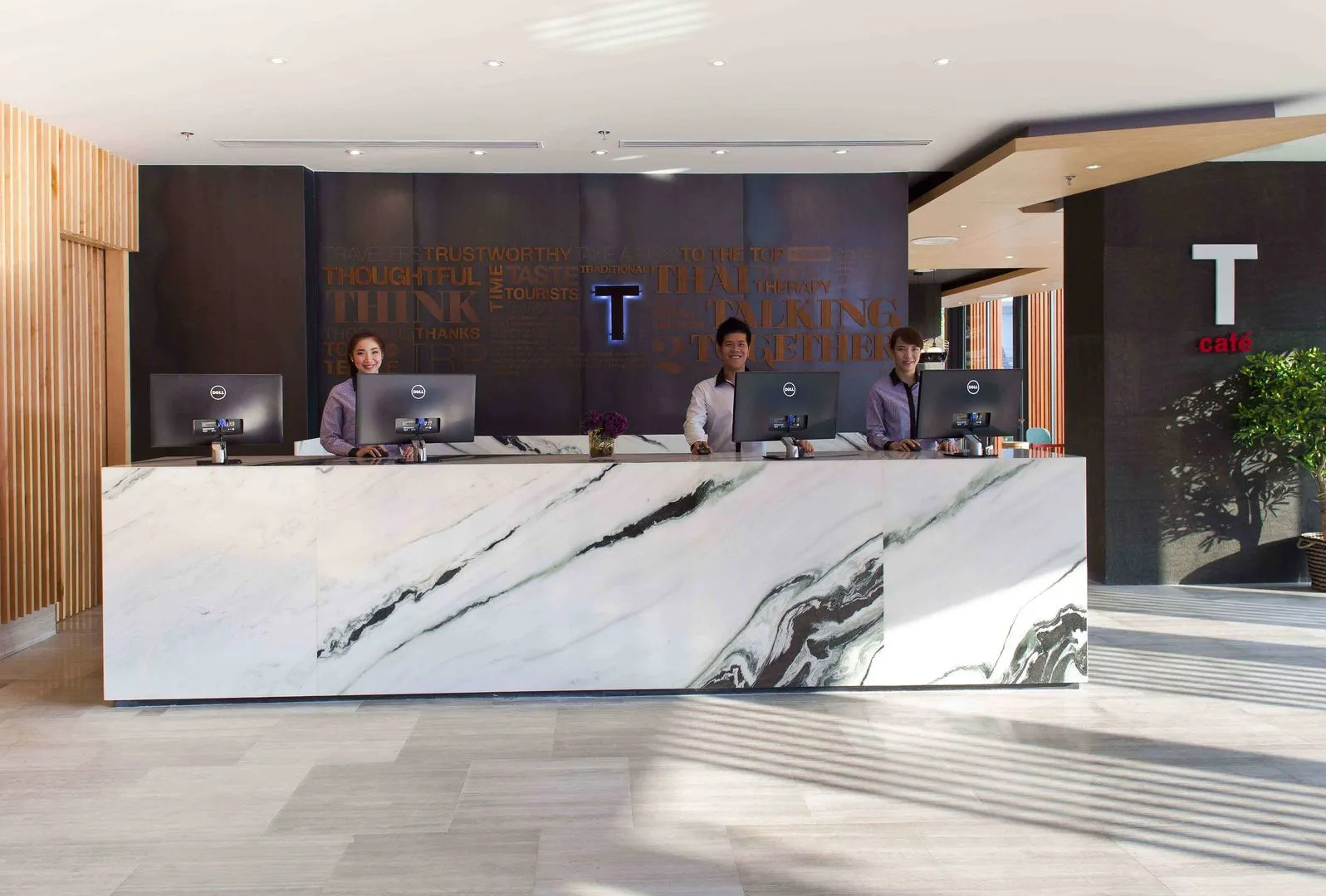 Photo - Eastin Tan Hotel Chiang Mai